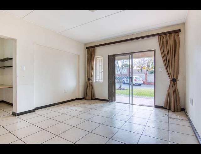 2 BEDROOM APARTMENT TO LET IN JOHANNESBURG NORTH